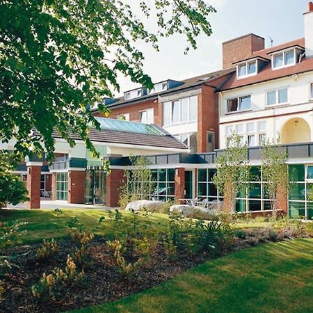 Regency Park Hotel, Health Club & Spa Thatcham Extérieur photo