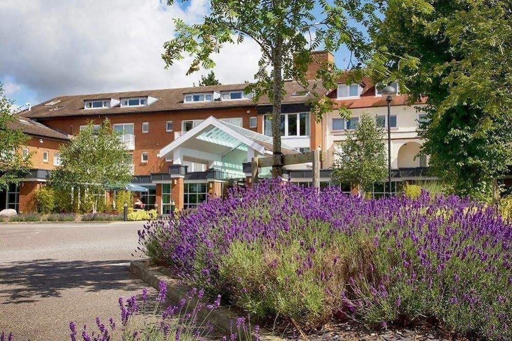 Regency Park Hotel, Health Club & Spa Thatcham Extérieur photo